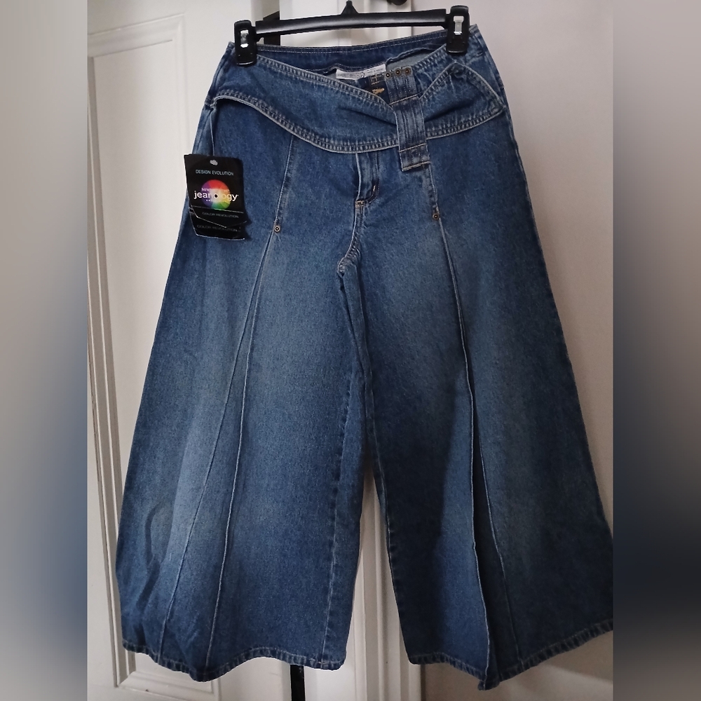 Sz 4 Vintage NWT Newport News Jeanology Wide Leg Crop Jeans (Denim Culottes)